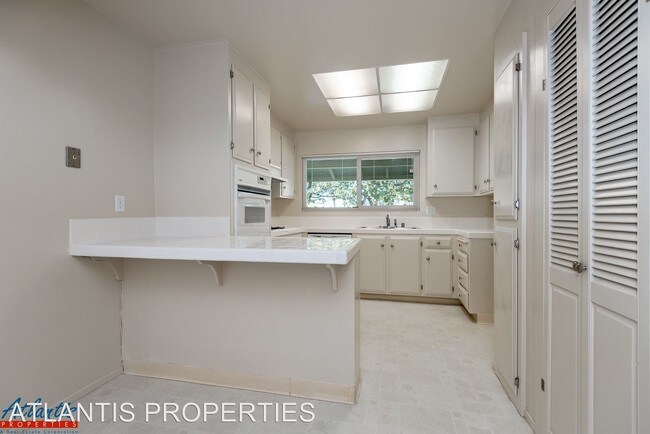 Building Photo - 4 br, 2 bath House - 3321 Kettmann Road