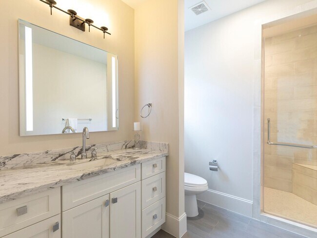 Foto del edificio - 3821 N Braeswood Blvd