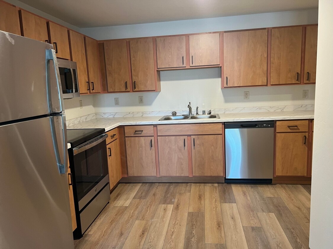 Oak Meadow Senior Apartments Apartments 525 N 10th St De Pere, WI