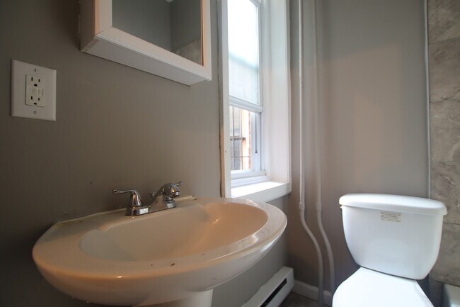 Photo - 59 N 61st St Apartment