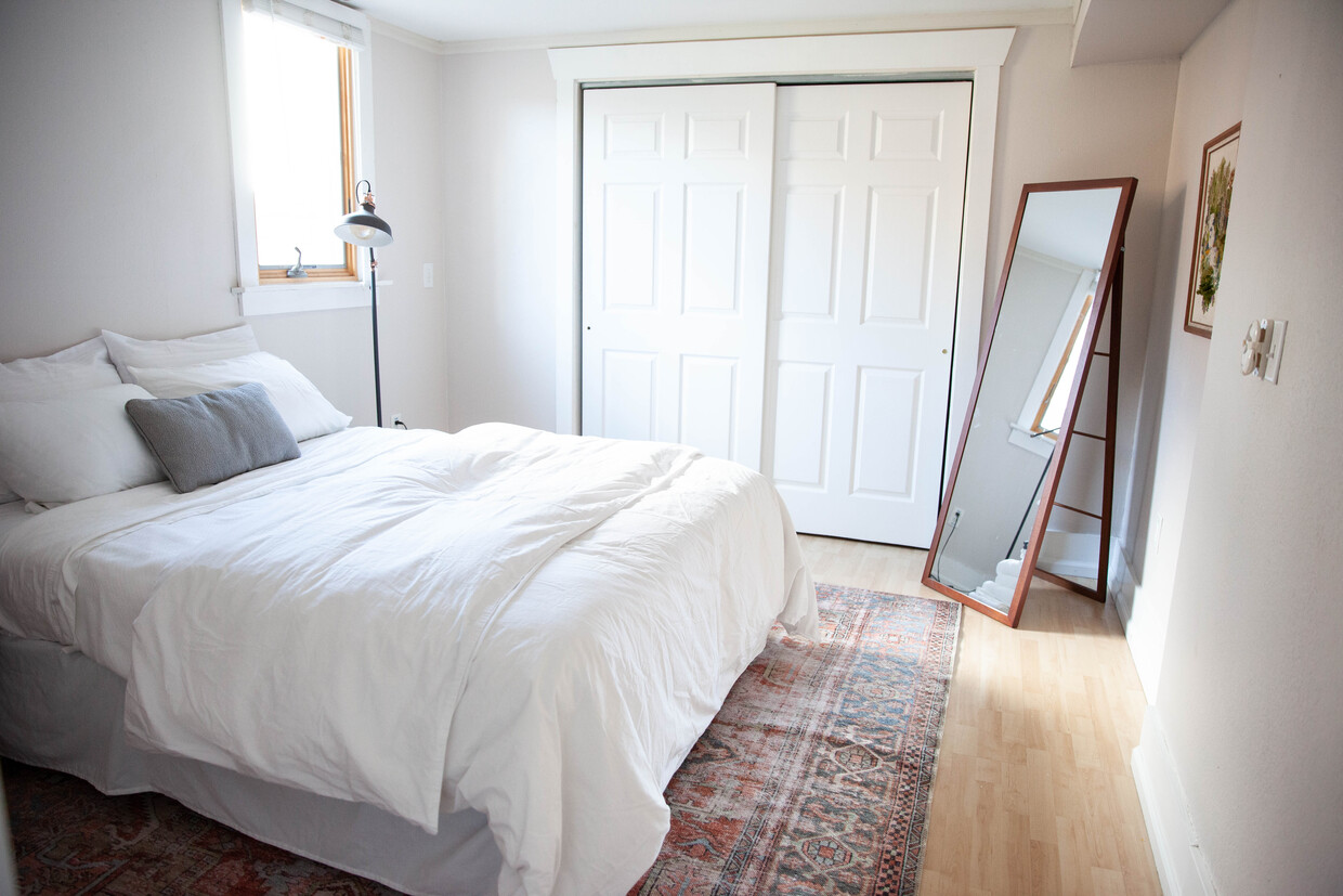 Foto principal - 2292 S Acoma St
