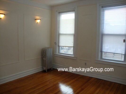 Primary Photo - 23-49 35th St