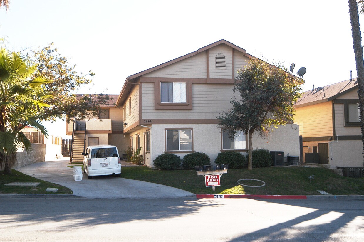 Primary Photo - 28701 Calle Del Lago