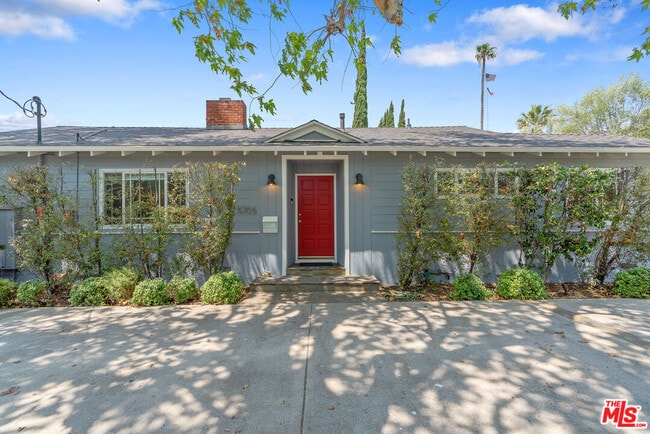 Building Photo - 5705 Sunnyslope Ave