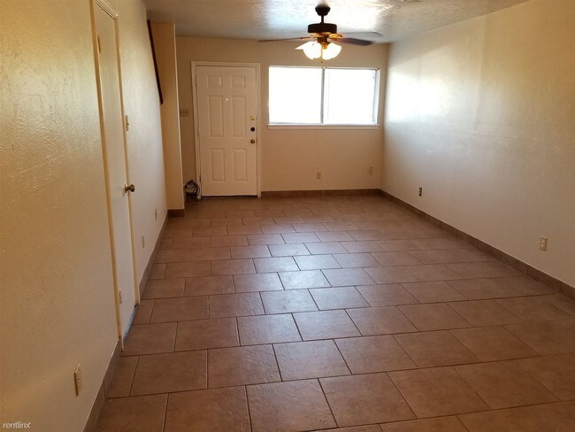 Building Photo - 2 br, 1 bath  - 1106 Welsh Ave