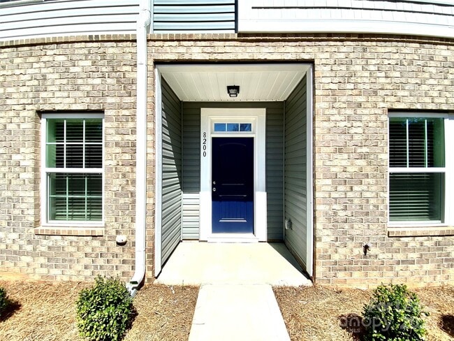Building Photo - 8200 Waxhaw Hwy