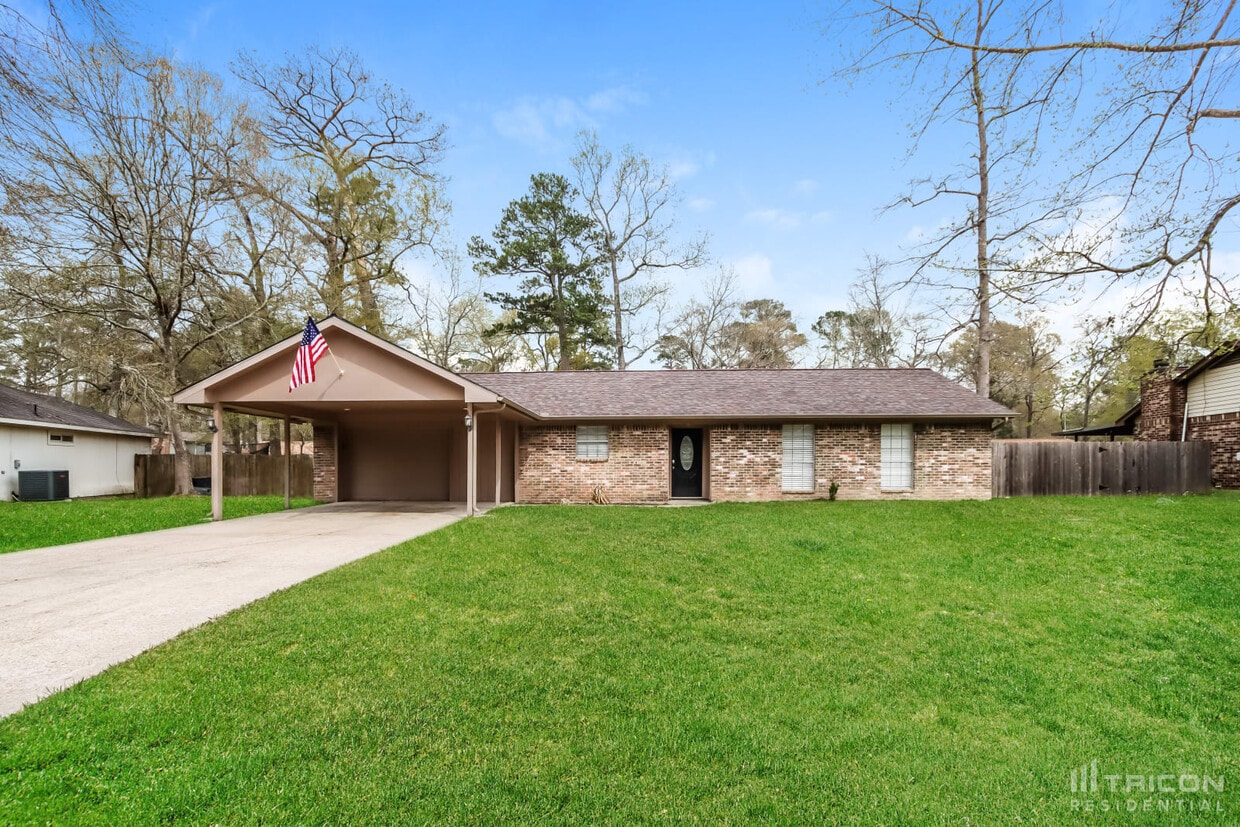 Primary Photo - 25568 Dogwood Ln