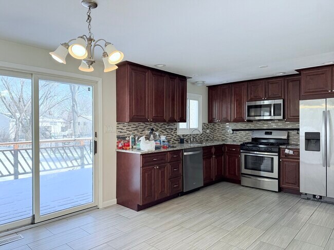 Foto del edificio - 1432 Concord Ln