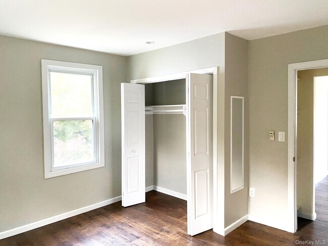 Foto del edificio - 164 Ashford Ave