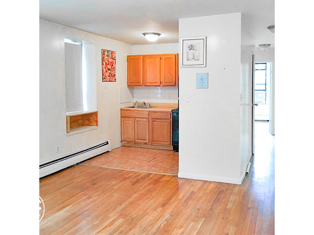 Primary Photo - 2406 Newkirk Ave