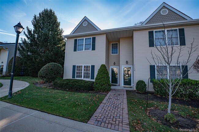 Foto del edificio - 1113 Savoy Dr