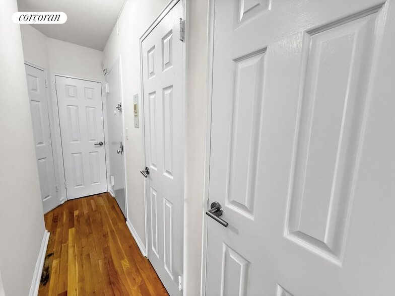 Foto del edificio - 330 E 77th St