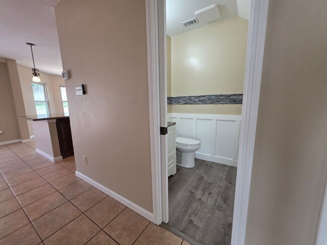Building Photo - 1407 Blackbridge