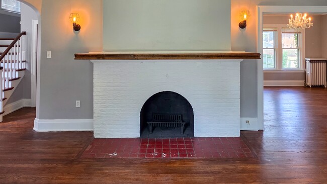 Building Photo - 16715 Edinborough Rd