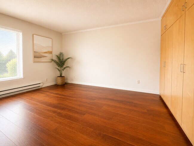 Apartamento de 15 habitaciones (unidad mejorada) - Evergreen Apartments