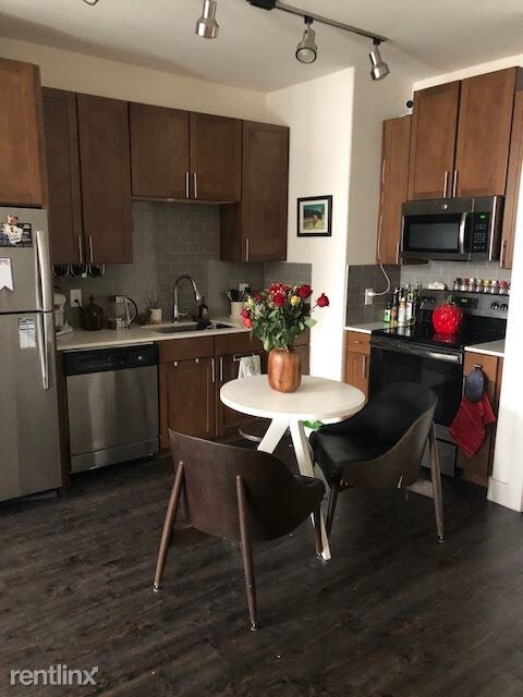 Foto del edificio - 11721 Domain Blvd