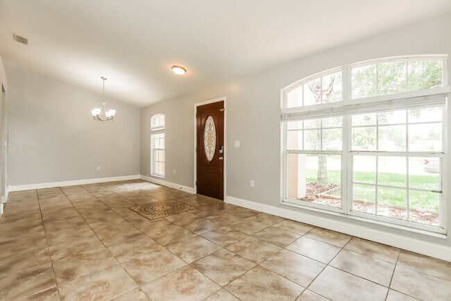 Foto del edificio - 4144 Baywater Pl