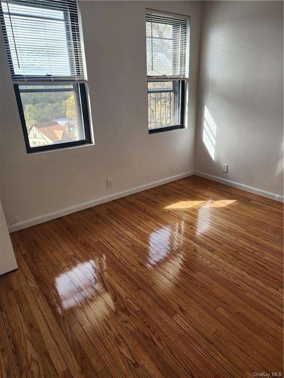 Foto del edificio - 508 McLean Ave