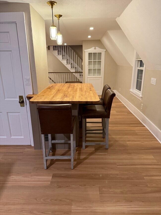 Foto del edificio - 60 Redington St