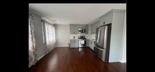 Building Photo - 84 Commonwealth Ave