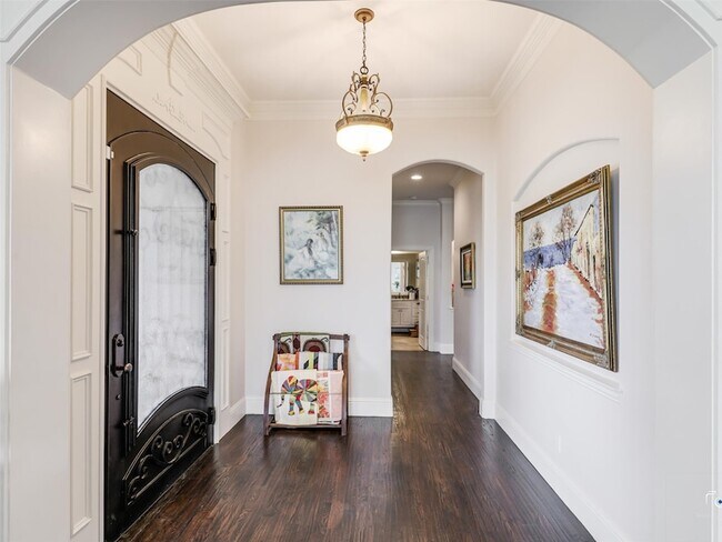 Foto del edificio - 4428 Lake Breeze Dr