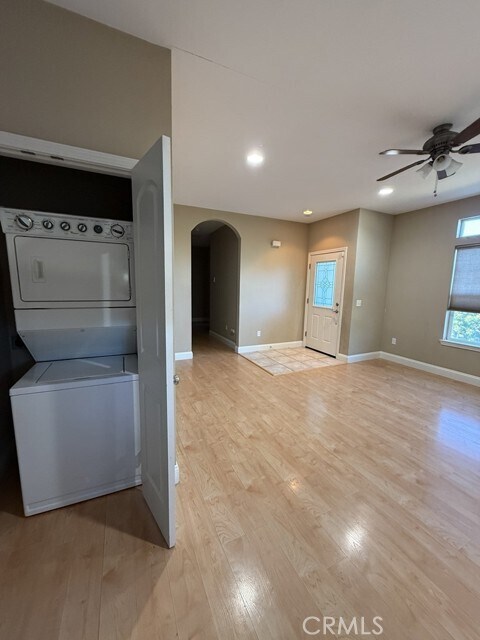 Foto del edificio - 10401 Point Lakeview Rd