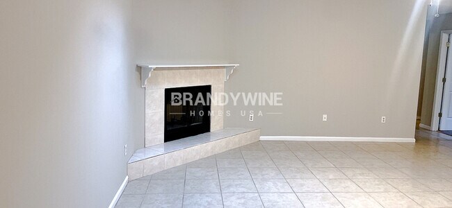 Building Photo - Apply today, you don't want to miss this o...