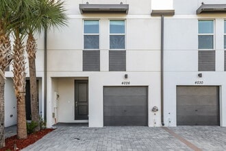 Building Photo - 4026 Hot Springs Ave