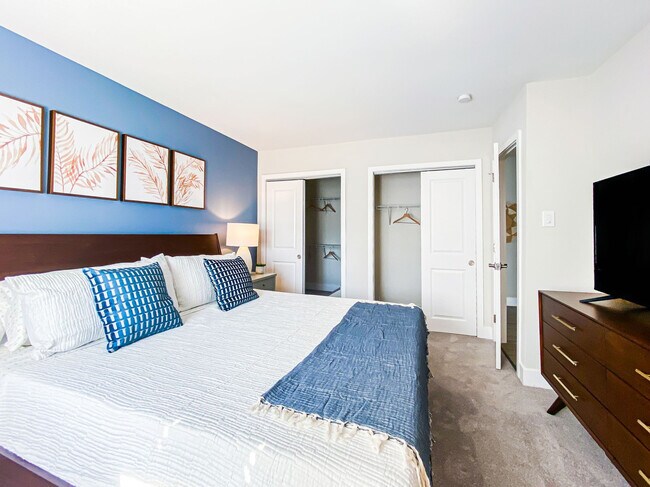 Foto del edificio - Buckingham Place Rental Townhomes