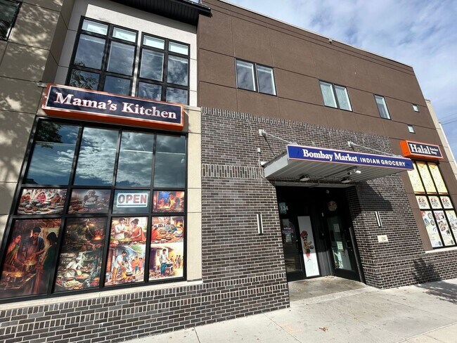 Foto del edificio - 132 E University Ave