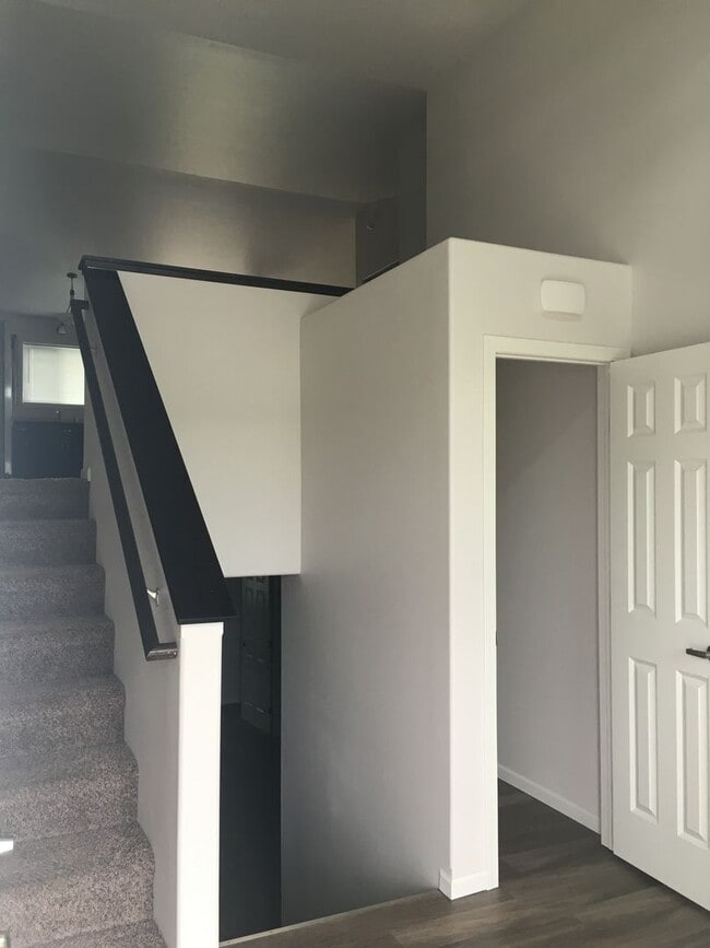 Foto del edificio - 3 Bed 2 Bath Twin Home