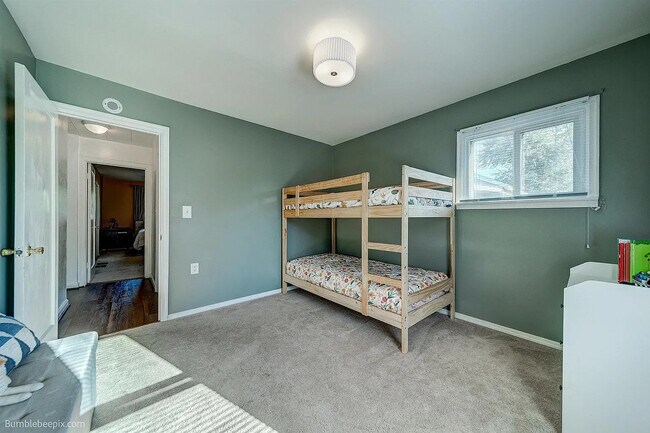 Foto del edificio - 5427 N Hawthorne St