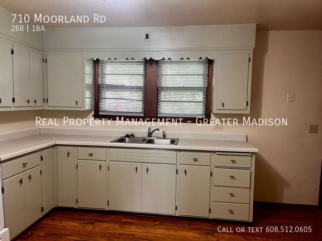 Foto del edificio - 710 Moorland Rd