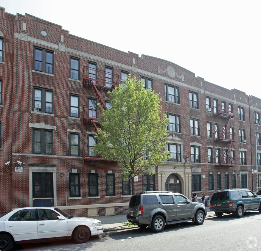 Primary Photo - 1470 Sterling Pl