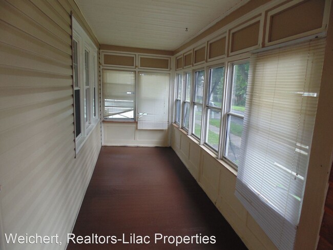 Building Photo - 3 br, 1 bath House - 79 Aab Street