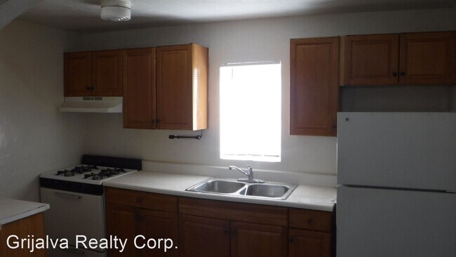Building Photo - 2 br, 1 bath House - 1145 E. 28th St.