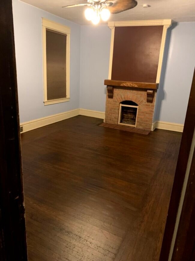 Dormitorio de la planta baja - 518 Washington Ave