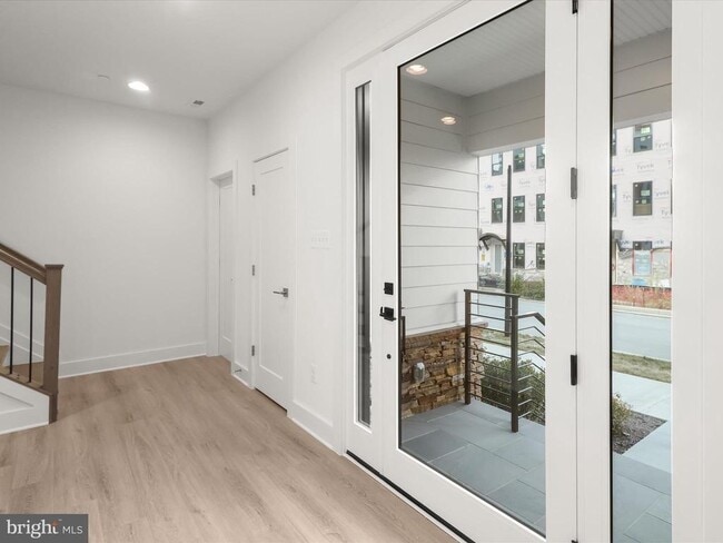 Foto del edificio - 14920 Dispatch St