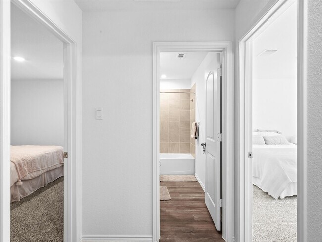 Foto del edificio - 40514 Crisp Beech St