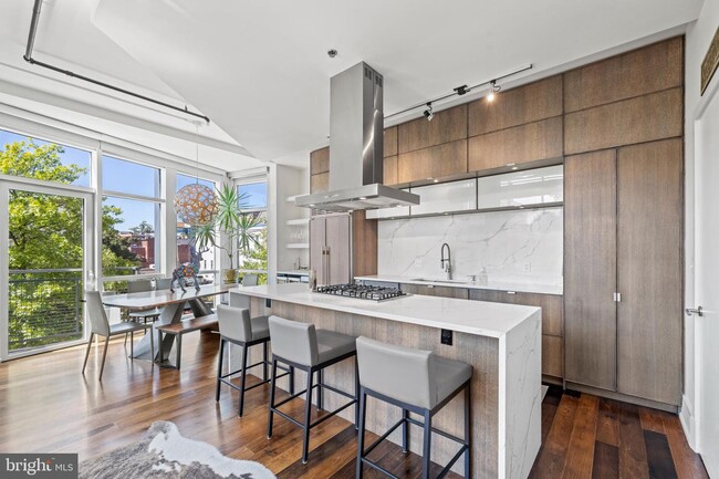 Building Photo - 1515 15th St NW