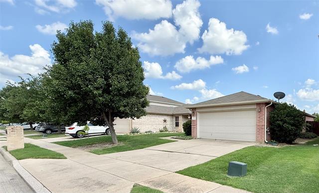 Foto del edificio - 5912 Ridge Lake Dr