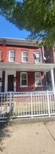 Building Photo - 76 Hudson St
