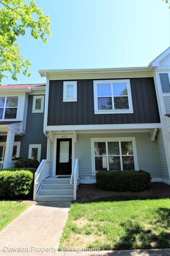 3 br, 2.5 bath House 450 W. Worthington Ave House Rental in