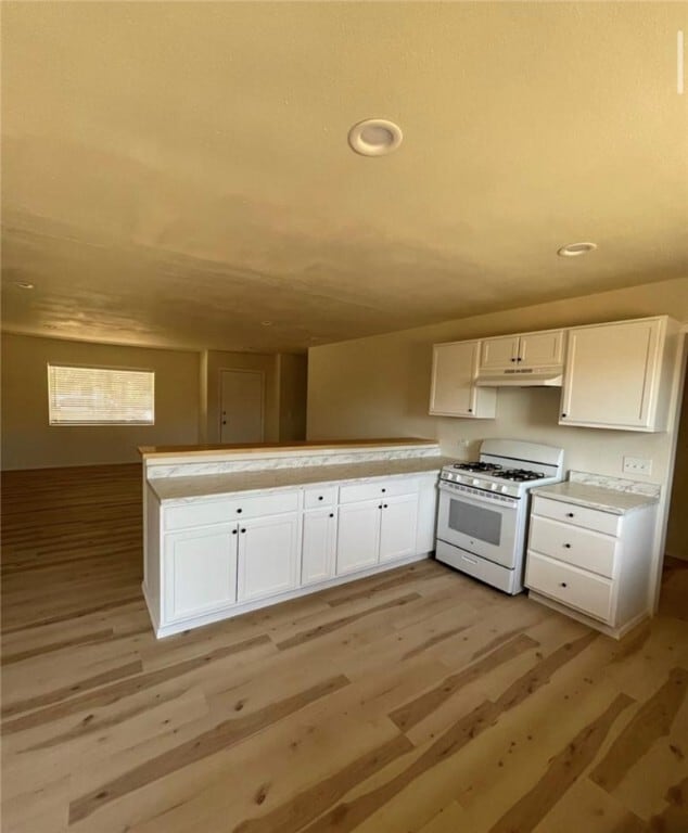 Building Photo - 1055 Hillside Dr