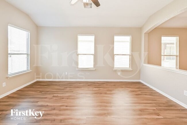 Building Photo - 14302 Merganser Dr