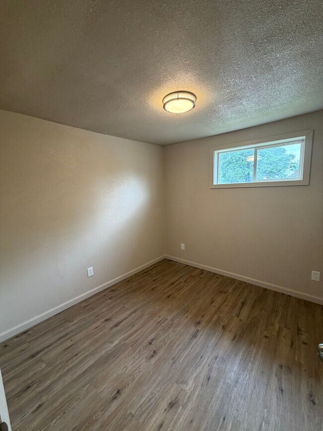 Foto del edificio - 2 Bedroom 1 Bath Home for Rent