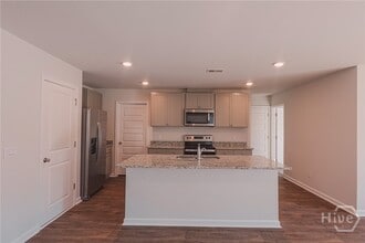 Building Photo - 411 Coconut Dr