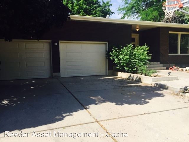 Foto del edificio - 5 br, 3.5 bath House - 1673 East 1140 North