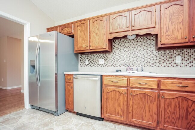 Foto del edificio - 8035 Park Pike