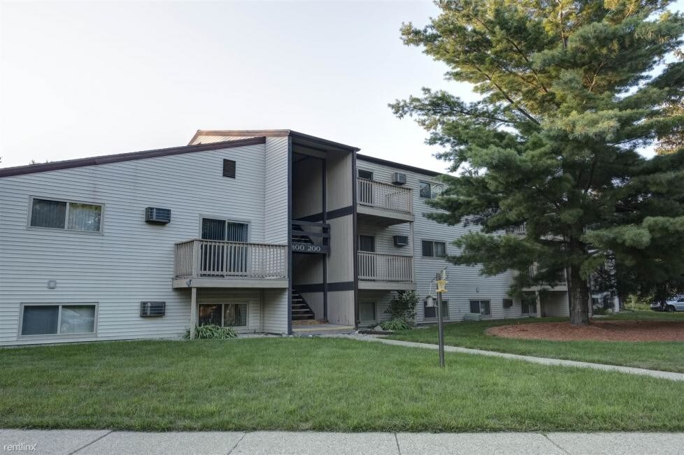 Countryway East Apartments Okemos, MI